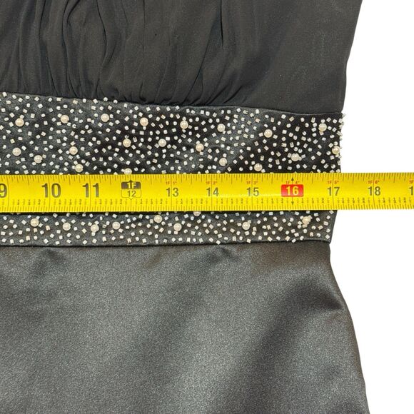 Nicole Miller Platinum Black Halter Evening Gown Size 16 Rhinestone Waist - Picture 14 of 16